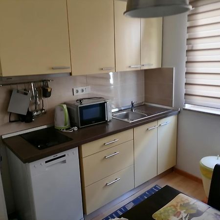Turina Appartement Crikvenica Buitenkant foto